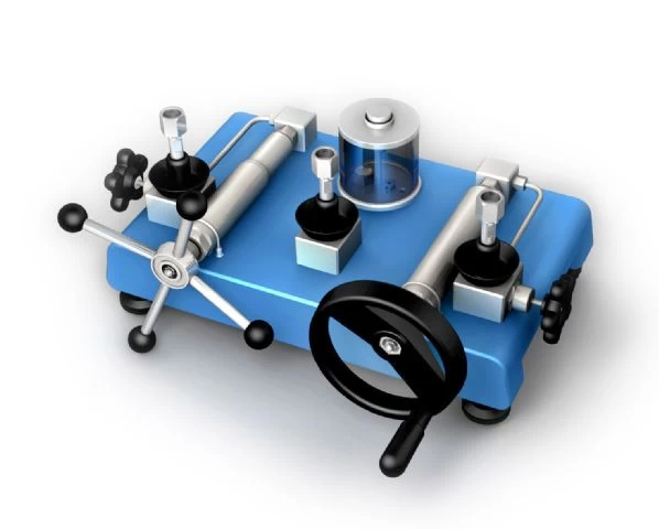 ADT949 Ultra High Pressure Hydraulic Hand Pump. Blue hydraulic hand pump with black handles and silver components on a white background.