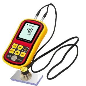 Ultrasonic thickness meter