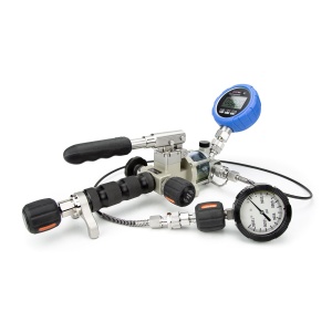 ADT997-Hydraulic-Hand-Pump-and-Gauges