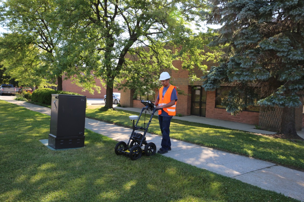 LMX150 FINDAR Ground Penetrating Radar (GPR) System - Image 2
